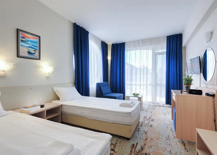 свети николай 3* Πριμόρσκο